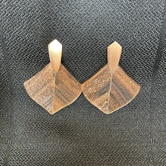 Kendra Scott Rose Gold Astoria Earrings - Picture 2 of 3